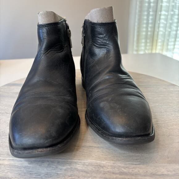 UGG Women’s Demi Leather Full Zip Ankle Booties Round Toe Black US 8 - Picture 3 of 13